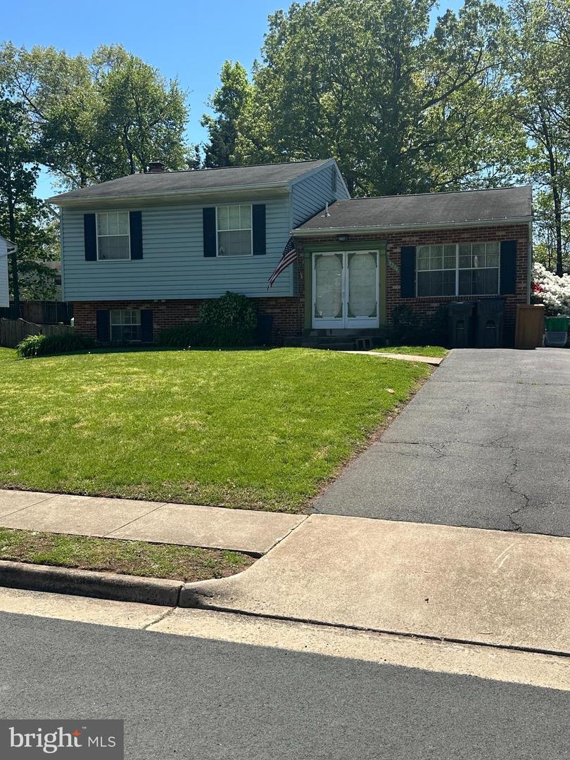 9274 BAYBERRY AVE, MANASSAS, Virginia 20110, 4 Bedrooms Bedrooms, ,2 BathroomsBathrooms,Residential,For sale,9274 BAYBERRY AVE,VAMN2008238 MLS # VAMN2008238