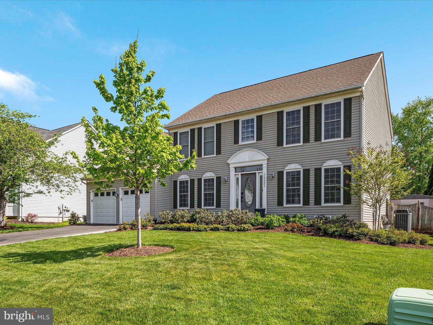 13221 SCOTTISH HUNT LN, BRISTOW, Virginia 20136, 4 Bedrooms Bedrooms, ,3 BathroomsBathrooms,Residential,For sale,13221 SCOTTISH HUNT LN,VAPW2093418 MLS # VAPW2093418