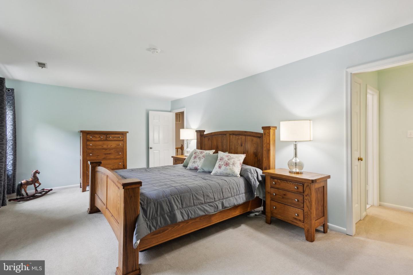 4903 LANYARD LN, WOODBRIDGE, Virginia 22192, 5 Bedrooms Bedrooms, ,3 BathroomsBathrooms,Residential,For sale,4903 LANYARD LN,VAPW2093430 MLS # VAPW2093430