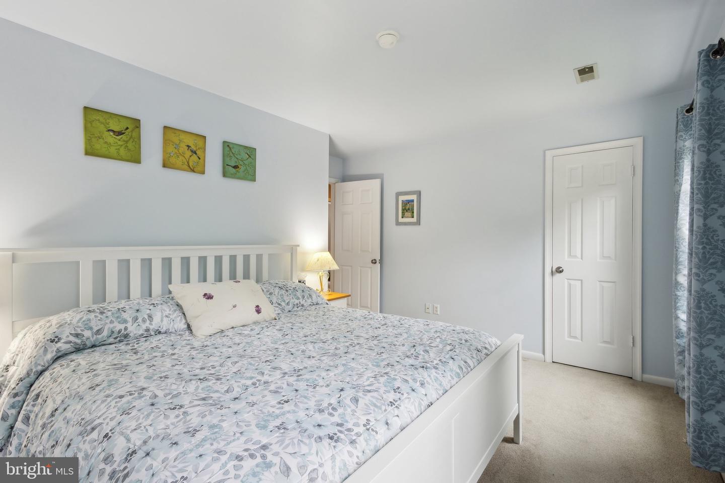4903 LANYARD LN, WOODBRIDGE, Virginia 22192, 5 Bedrooms Bedrooms, ,3 BathroomsBathrooms,Residential,For sale,4903 LANYARD LN,VAPW2093430 MLS # VAPW2093430