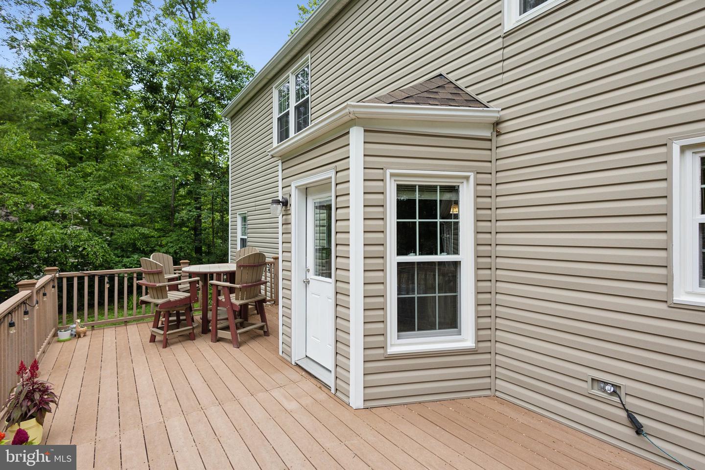 4903 LANYARD LN, WOODBRIDGE, Virginia 22192, 5 Bedrooms Bedrooms, ,3 BathroomsBathrooms,Residential,For sale,4903 LANYARD LN,VAPW2093430 MLS # VAPW2093430