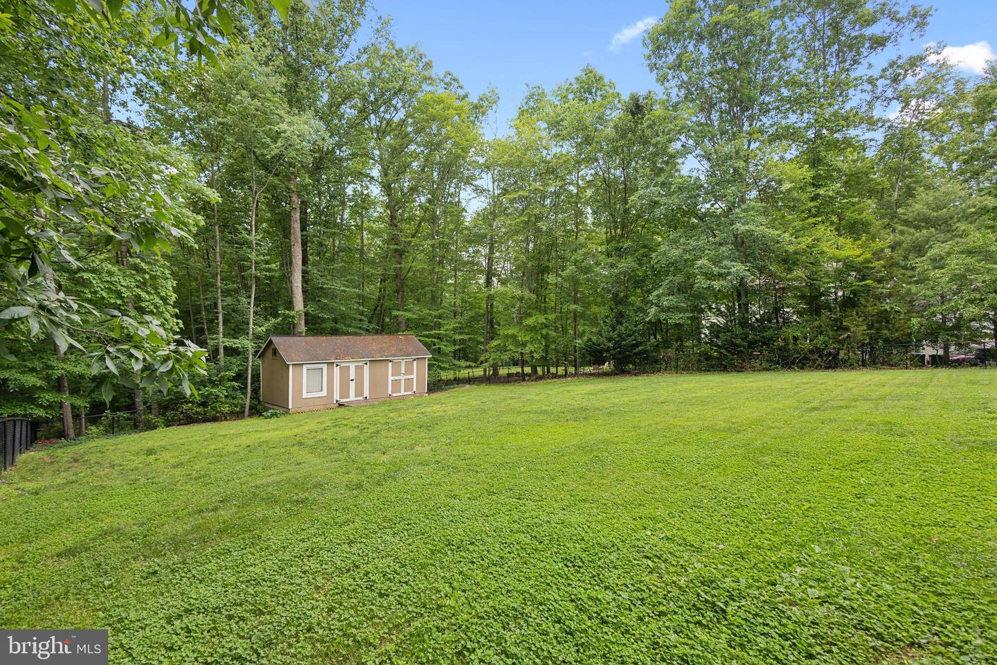 4903 LANYARD LN, WOODBRIDGE, Virginia 22192, 5 Bedrooms Bedrooms, ,3 BathroomsBathrooms,Residential,For sale,4903 LANYARD LN,VAPW2093430 MLS # VAPW2093430