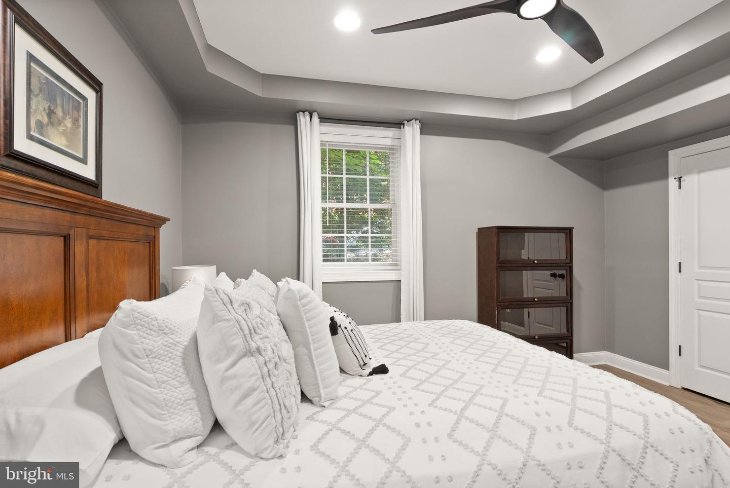 12019 WANDABURY RD, OAKTON, Virginia 22124, 5 Bedrooms Bedrooms, ,4 BathroomsBathrooms,Residential,For sale,12019 WANDABURY RD,VAFX2238290 MLS # VAFX2238290