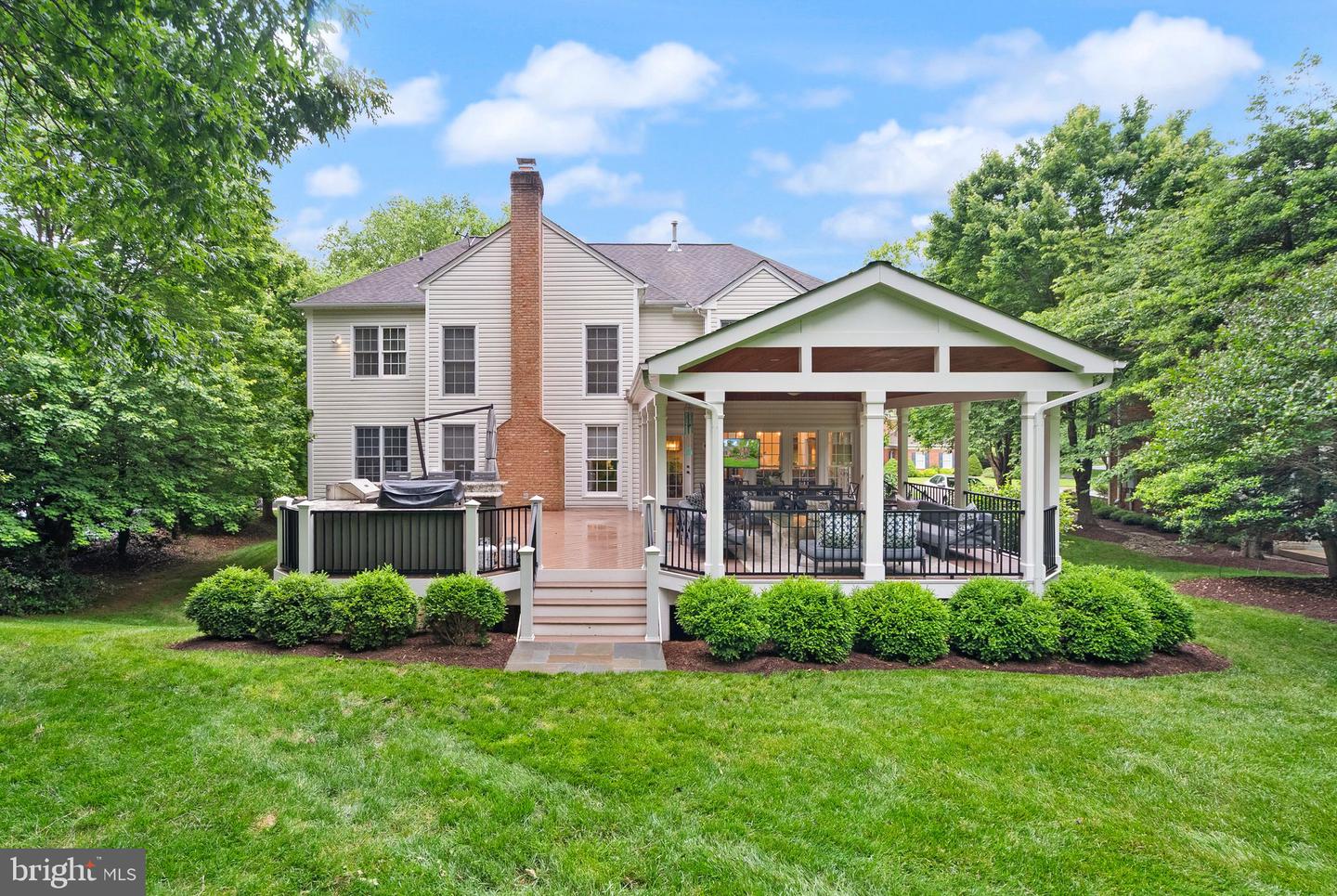 12019 WANDABURY RD, OAKTON, Virginia 22124, 5 Bedrooms Bedrooms, ,4 BathroomsBathrooms,Residential,For sale,12019 WANDABURY RD,VAFX2238290 MLS # VAFX2238290