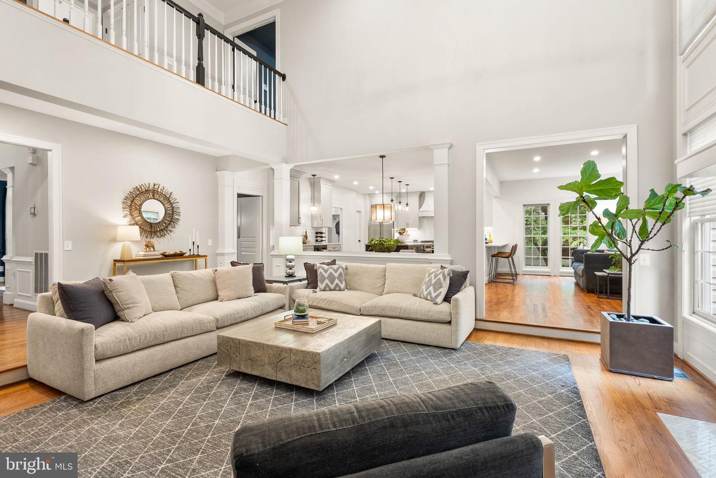 12019 WANDABURY RD, OAKTON, Virginia 22124, 5 Bedrooms Bedrooms, ,4 BathroomsBathrooms,Residential,For sale,12019 WANDABURY RD,VAFX2238290 MLS # VAFX2238290