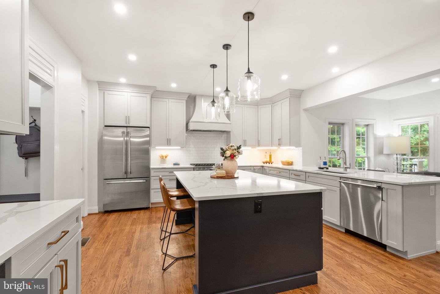 12019 WANDABURY RD, OAKTON, Virginia 22124, 5 Bedrooms Bedrooms, ,4 BathroomsBathrooms,Residential,For sale,12019 WANDABURY RD,VAFX2238290 MLS # VAFX2238290
