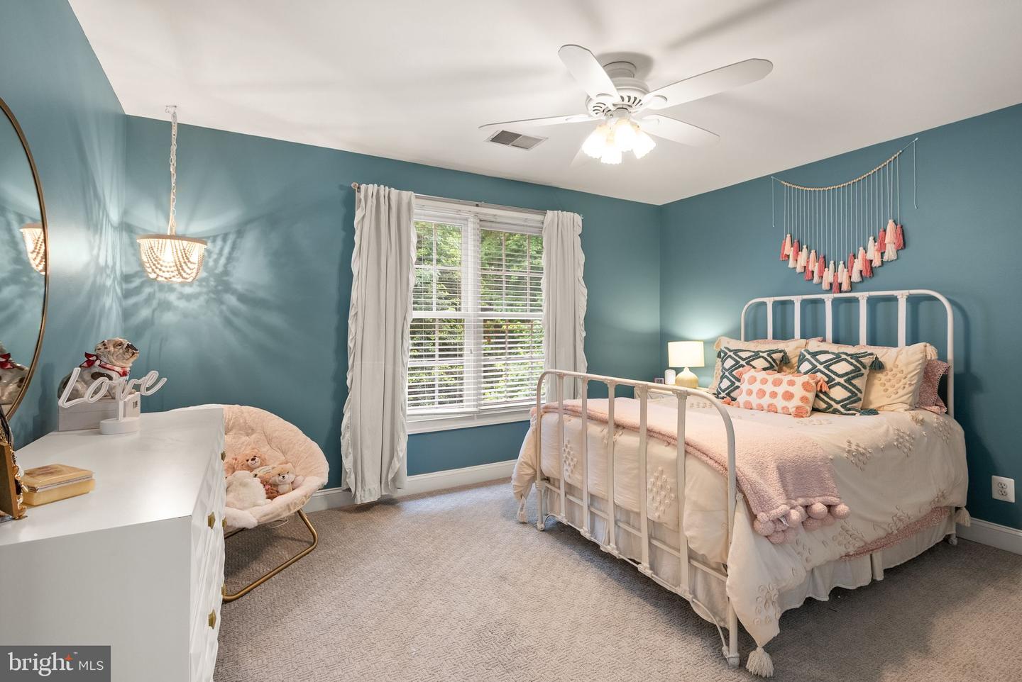 12019 WANDABURY RD, OAKTON, Virginia 22124, 5 Bedrooms Bedrooms, ,4 BathroomsBathrooms,Residential,For sale,12019 WANDABURY RD,VAFX2238290 MLS # VAFX2238290