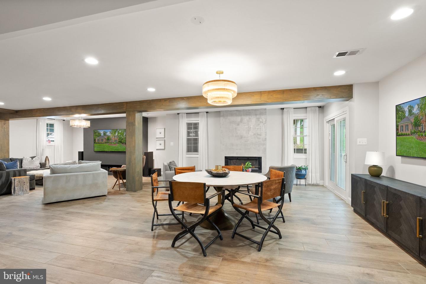 12019 WANDABURY RD, OAKTON, Virginia 22124, 5 Bedrooms Bedrooms, ,4 BathroomsBathrooms,Residential,For sale,12019 WANDABURY RD,VAFX2238290 MLS # VAFX2238290