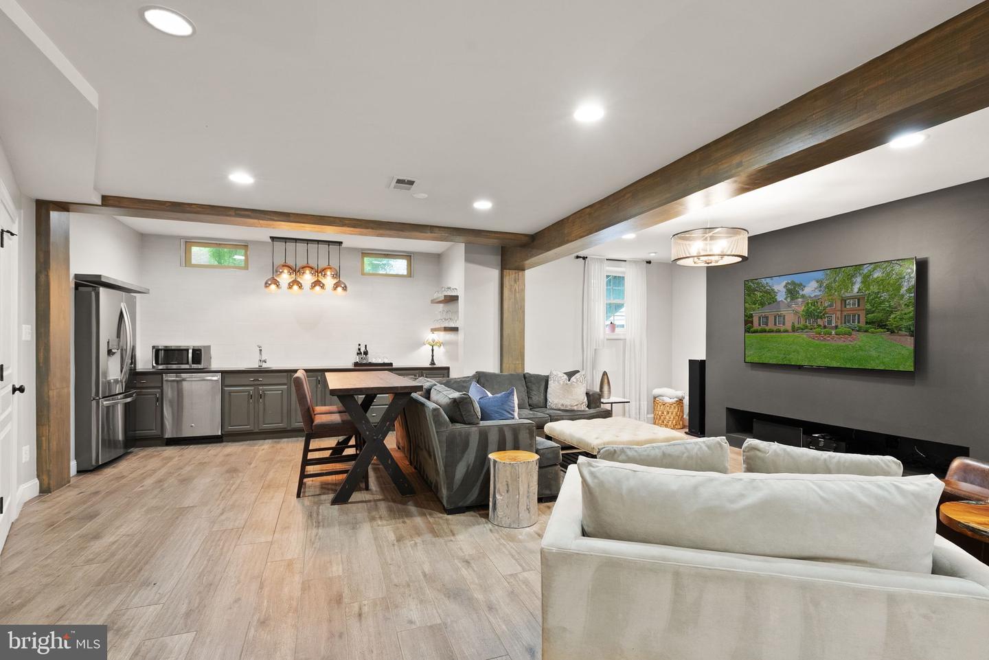 12019 WANDABURY RD, OAKTON, Virginia 22124, 5 Bedrooms Bedrooms, ,4 BathroomsBathrooms,Residential,For sale,12019 WANDABURY RD,VAFX2238290 MLS # VAFX2238290