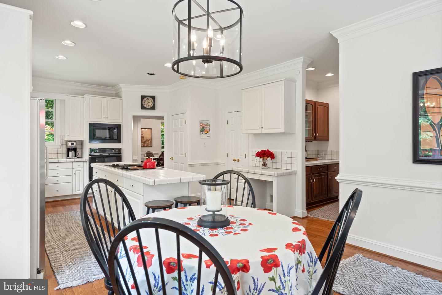 6008 FINCHINGFIELD RD, WARRENTON, Virginia 20187, 4 Bedrooms Bedrooms, ,3 BathroomsBathrooms,Residential,For sale,6008 FINCHINGFIELD RD,VAFQ2016494 MLS # VAFQ2016494