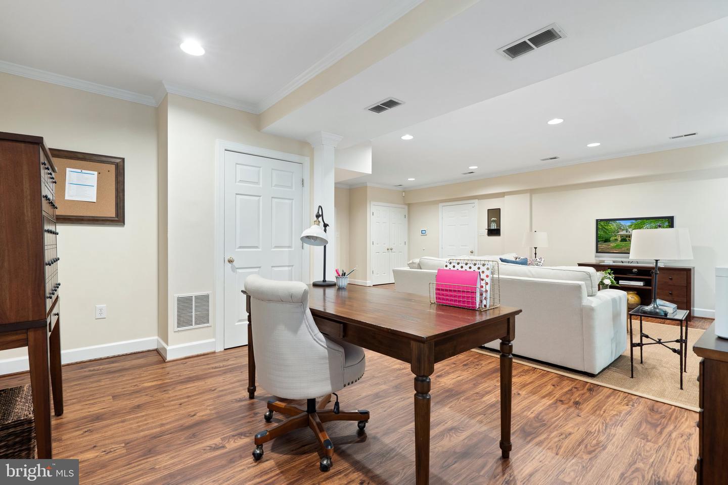 6008 FINCHINGFIELD RD, WARRENTON, Virginia 20187, 4 Bedrooms Bedrooms, ,3 BathroomsBathrooms,Residential,For sale,6008 FINCHINGFIELD RD,VAFQ2016494 MLS # VAFQ2016494