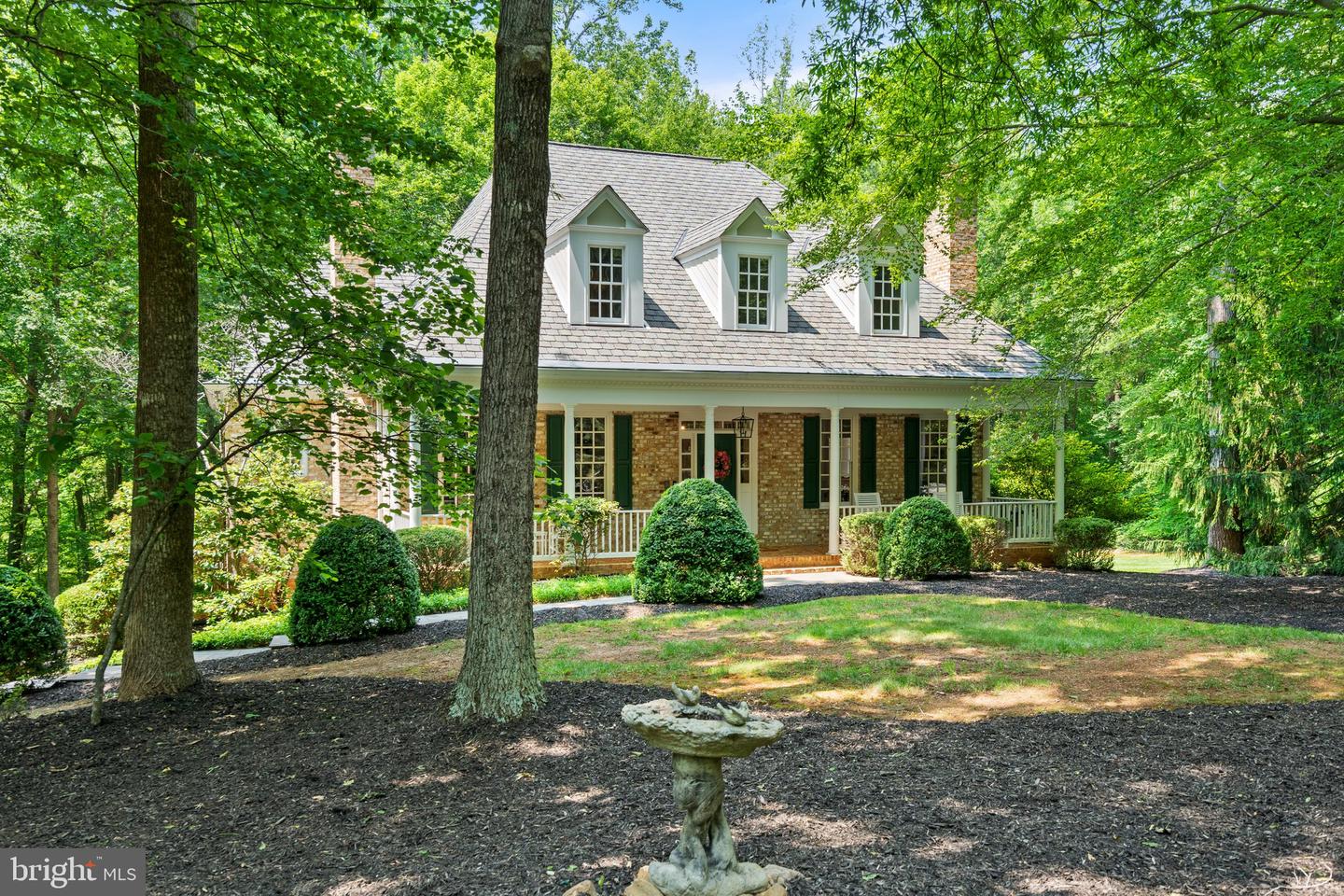 6008 FINCHINGFIELD RD, WARRENTON, Virginia 20187, 4 Bedrooms Bedrooms, ,3 BathroomsBathrooms,Residential,For sale,6008 FINCHINGFIELD RD,VAFQ2016494 MLS # VAFQ2016494