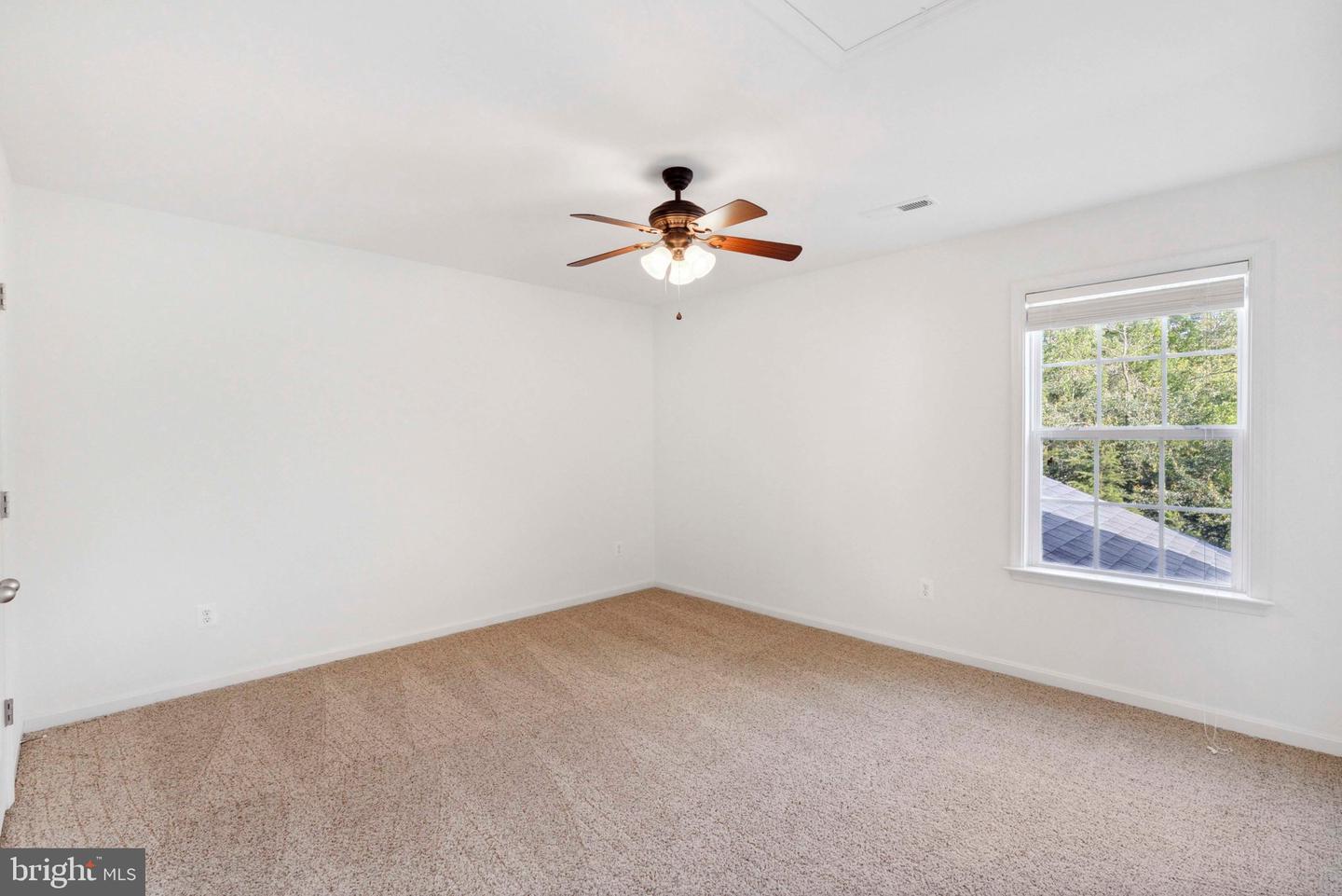 9113 MARIAH JEFFERSON CT, LORTON, Virginia 22079, 5 Bedrooms Bedrooms, ,4 BathroomsBathrooms,Residential,For sale,9113 MARIAH JEFFERSON CT,VAFX2238754 MLS # VAFX2238754