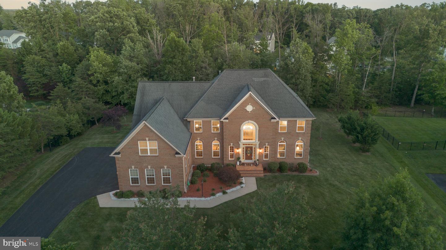 9113 MARIAH JEFFERSON CT, LORTON, Virginia 22079, 5 Bedrooms Bedrooms, ,4 BathroomsBathrooms,Residential,For sale,9113 MARIAH JEFFERSON CT,VAFX2238754 MLS # VAFX2238754