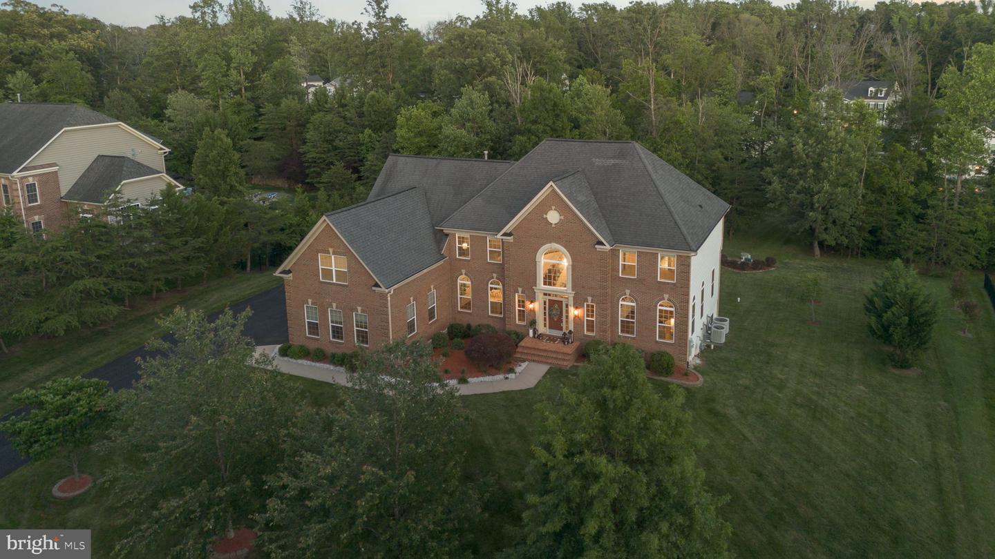 9113 MARIAH JEFFERSON CT, LORTON, Virginia 22079, 5 Bedrooms Bedrooms, ,4 BathroomsBathrooms,Residential,For sale,9113 MARIAH JEFFERSON CT,VAFX2238754 MLS # VAFX2238754