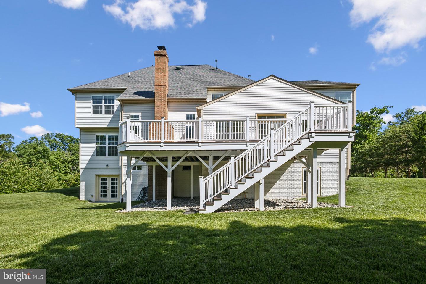 9113 MARIAH JEFFERSON CT, LORTON, Virginia 22079, 5 Bedrooms Bedrooms, ,4 BathroomsBathrooms,Residential,For sale,9113 MARIAH JEFFERSON CT,VAFX2238754 MLS # VAFX2238754