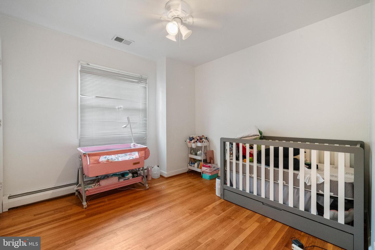 14033 ROANOKE ST, WOODBRIDGE, Virginia 22191, 5 Bedrooms Bedrooms, ,3 BathroomsBathrooms,Residential,For sale,14033 ROANOKE ST,VAPW2094116 MLS # VAPW2094116
