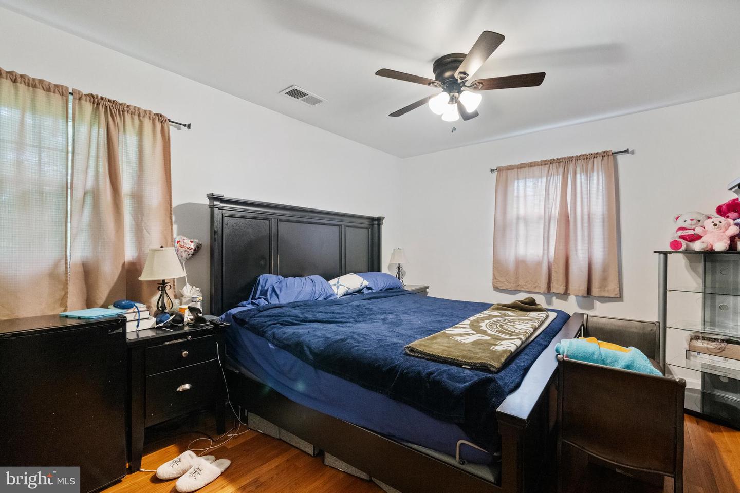 14033 ROANOKE ST, WOODBRIDGE, Virginia 22191, 5 Bedrooms Bedrooms, ,3 BathroomsBathrooms,Residential,For sale,14033 ROANOKE ST,VAPW2094116 MLS # VAPW2094116