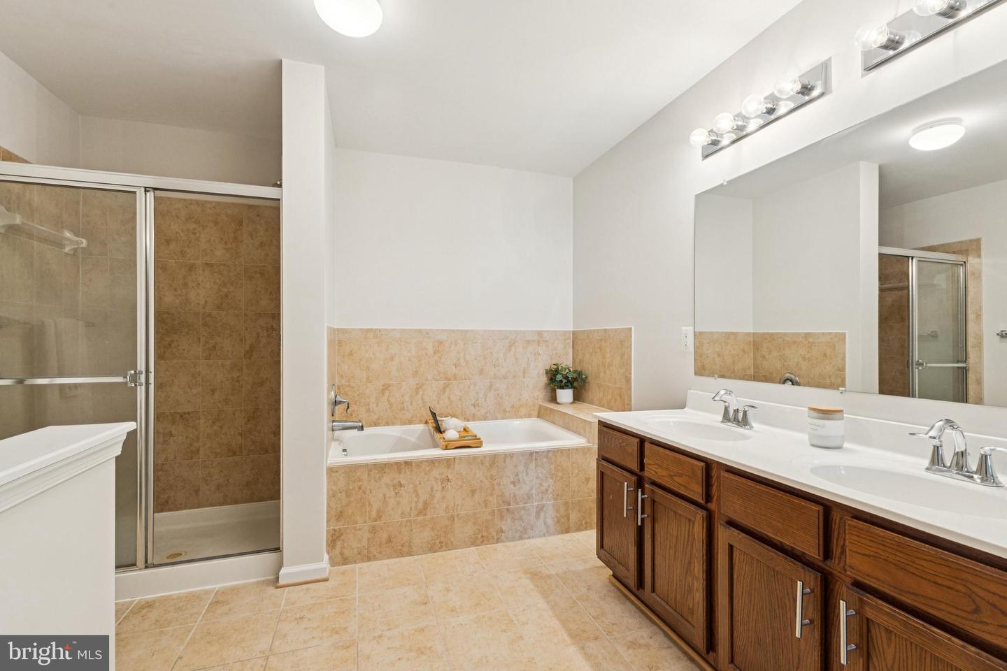 11181 WORTHAM CREST CIR, MANASSAS, Virginia 20109, 3 Bedrooms Bedrooms, ,2 BathroomsBathrooms,Residential,For sale,11181 WORTHAM CREST CIR,VAPW2094184 MLS # VAPW2094184
