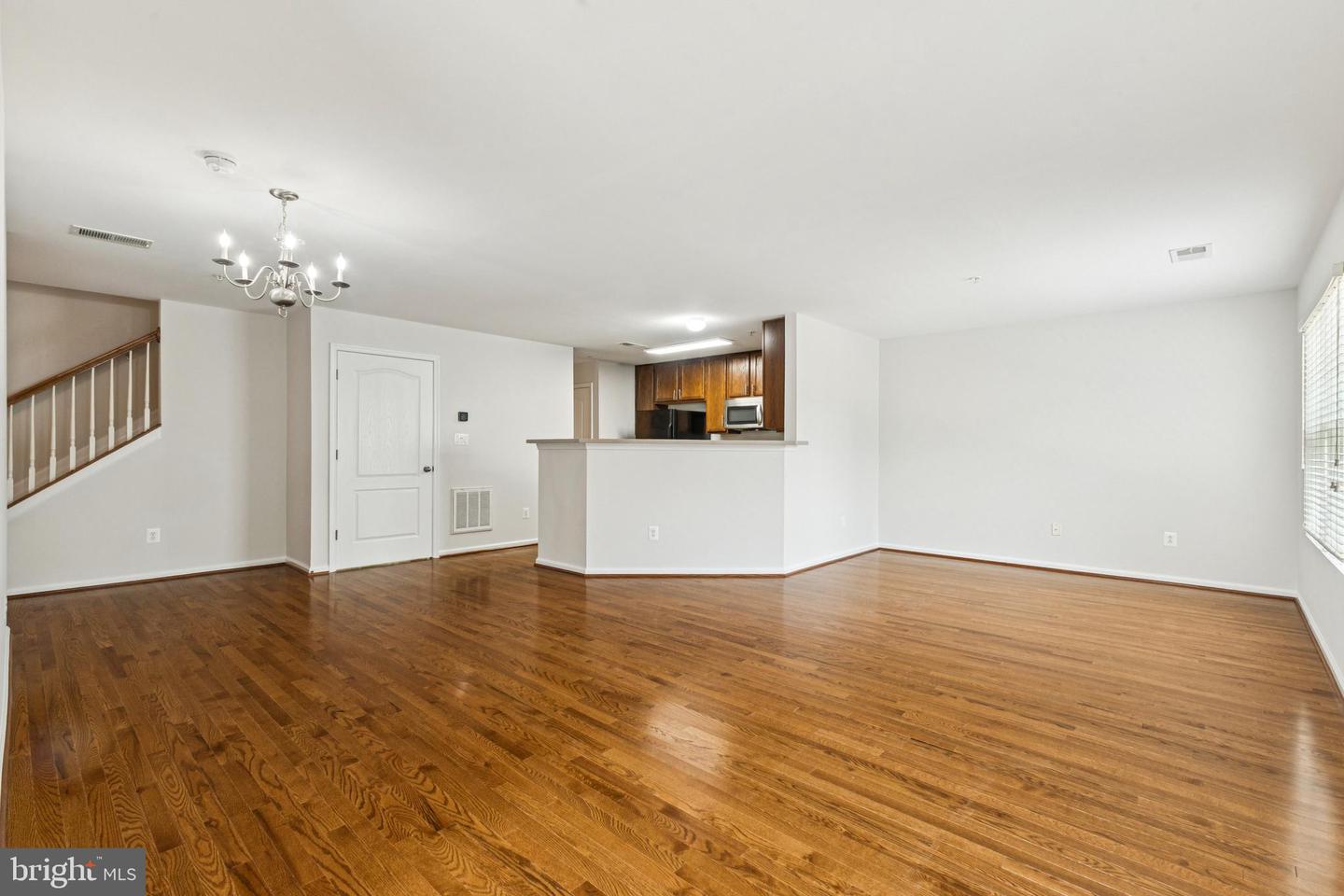 11181 WORTHAM CREST CIR, MANASSAS, Virginia 20109, 3 Bedrooms Bedrooms, ,2 BathroomsBathrooms,Residential,For sale,11181 WORTHAM CREST CIR,VAPW2094184 MLS # VAPW2094184