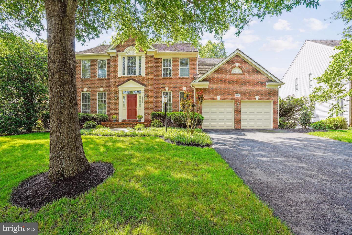 1326 MOORE PL SW, LEESBURG, Virginia 20175, 4 Bedrooms Bedrooms, ,3 BathroomsBathrooms,Residential,For sale,1326 MOORE PL SW,VALO2095846 MLS # VALO2095846