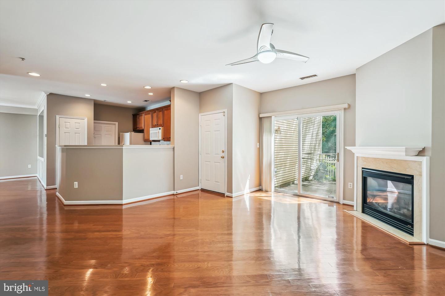 20242 MACGLASHAN TER, ASHBURN, Virginia 20147, 3 Bedrooms Bedrooms, ,2 BathroomsBathrooms,Residential,For sale,20242 MACGLASHAN TER,VALO2095872 MLS # VALO2095872