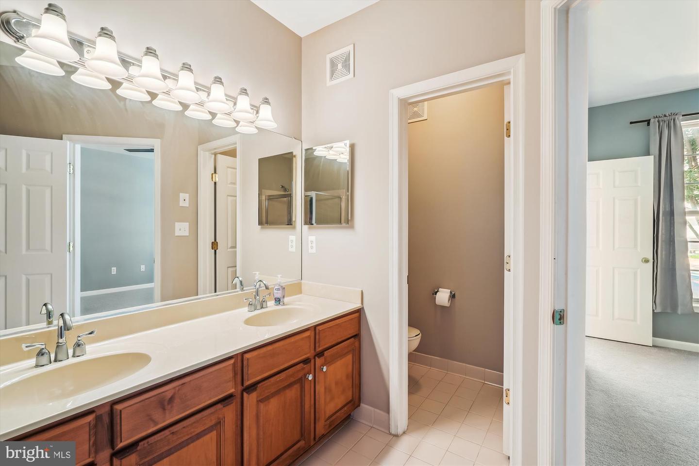 20242 MACGLASHAN TER, ASHBURN, Virginia 20147, 3 Bedrooms Bedrooms, ,2 BathroomsBathrooms,Residential,For sale,20242 MACGLASHAN TER,VALO2095872 MLS # VALO2095872