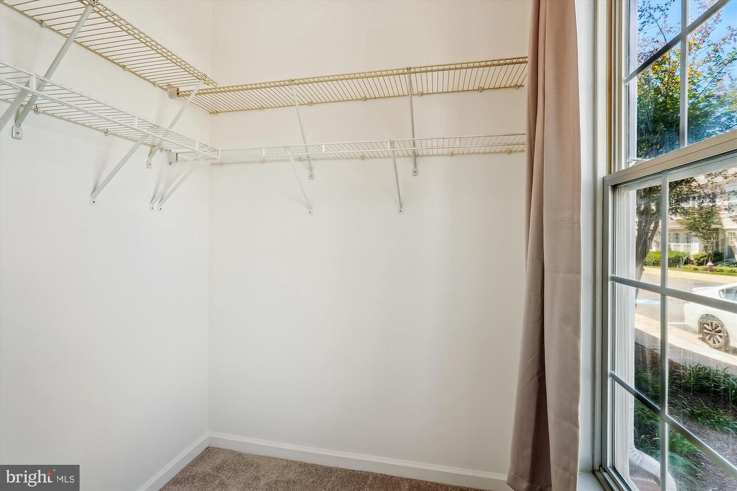 20242 MACGLASHAN TER, ASHBURN, Virginia 20147, 3 Bedrooms Bedrooms, ,2 BathroomsBathrooms,Residential,For sale,20242 MACGLASHAN TER,VALO2095872 MLS # VALO2095872