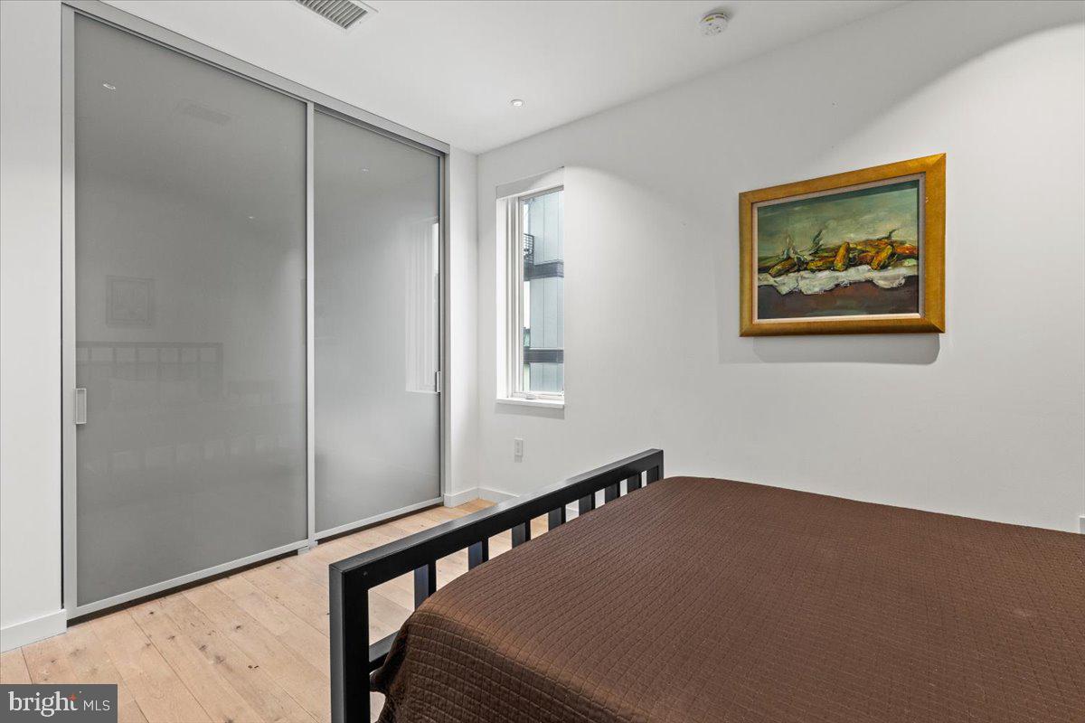 1932 9TH ST NW #R402, WASHINGTON, District Of Columbia 20001, 2 Bedrooms Bedrooms, ,2 BathroomsBathrooms,Residential,For sale,1932 9TH ST NW #R402,DCDC2199732 MLS # DCDC2199732