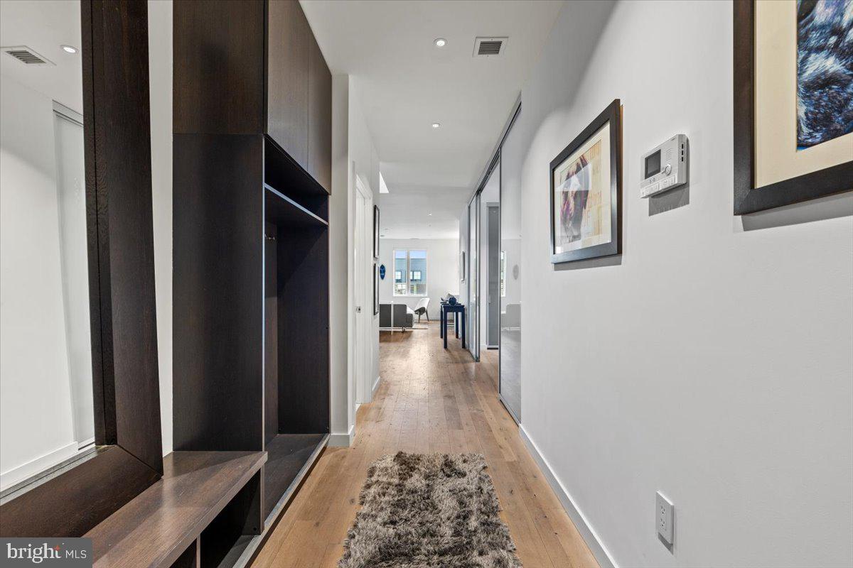1932 9TH ST NW #R402, WASHINGTON, District Of Columbia 20001, 2 Bedrooms Bedrooms, ,2 BathroomsBathrooms,Residential,For sale,1932 9TH ST NW #R402,DCDC2199732 MLS # DCDC2199732
