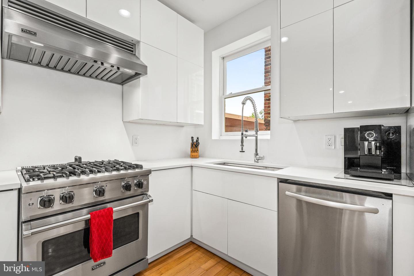 115 NEW YORK AVE NW #9, WASHINGTON, District Of Columbia 20001, 2 Bedrooms Bedrooms, ,2 BathroomsBathrooms,Residential,For sale,115 NEW YORK AVE NW #9,DCDC2199814 MLS # DCDC2199814