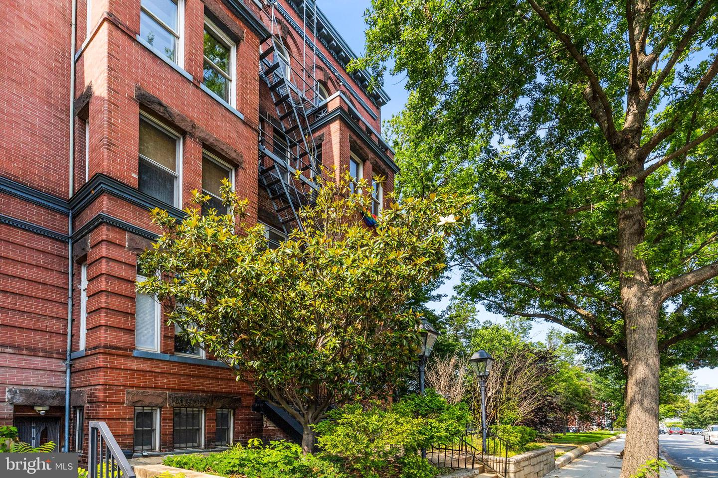 115 NEW YORK AVE NW #9, WASHINGTON, District Of Columbia 20001, 2 Bedrooms Bedrooms, ,2 BathroomsBathrooms,Residential,For sale,115 NEW YORK AVE NW #9,DCDC2199814 MLS # DCDC2199814