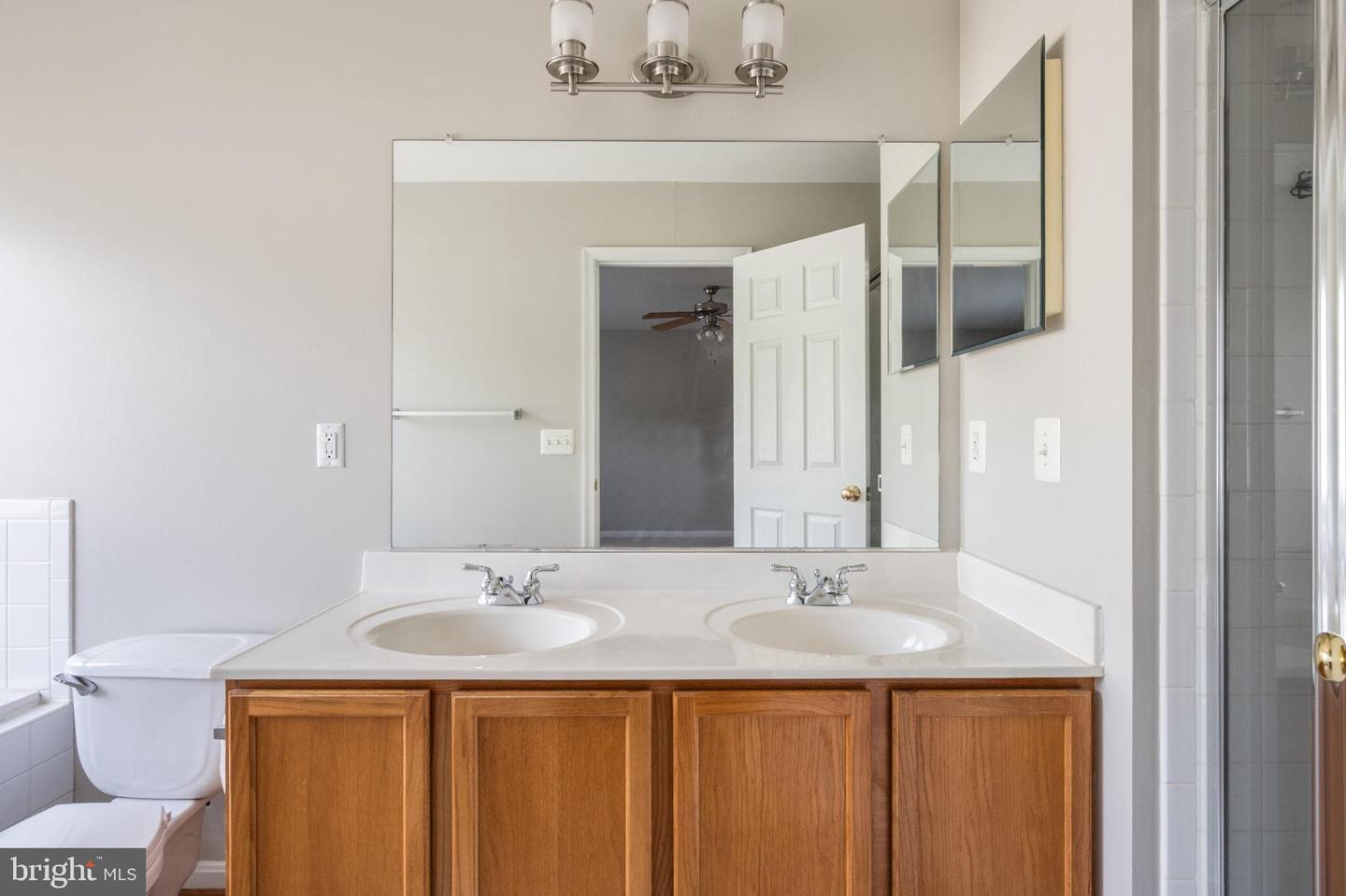 109 REGATTA LN, STAFFORD, Virginia 22554, 3 Bedrooms Bedrooms, ,3 BathroomsBathrooms,Residential,For sale,109 REGATTA LN,VAST2038676 MLS # VAST2038676