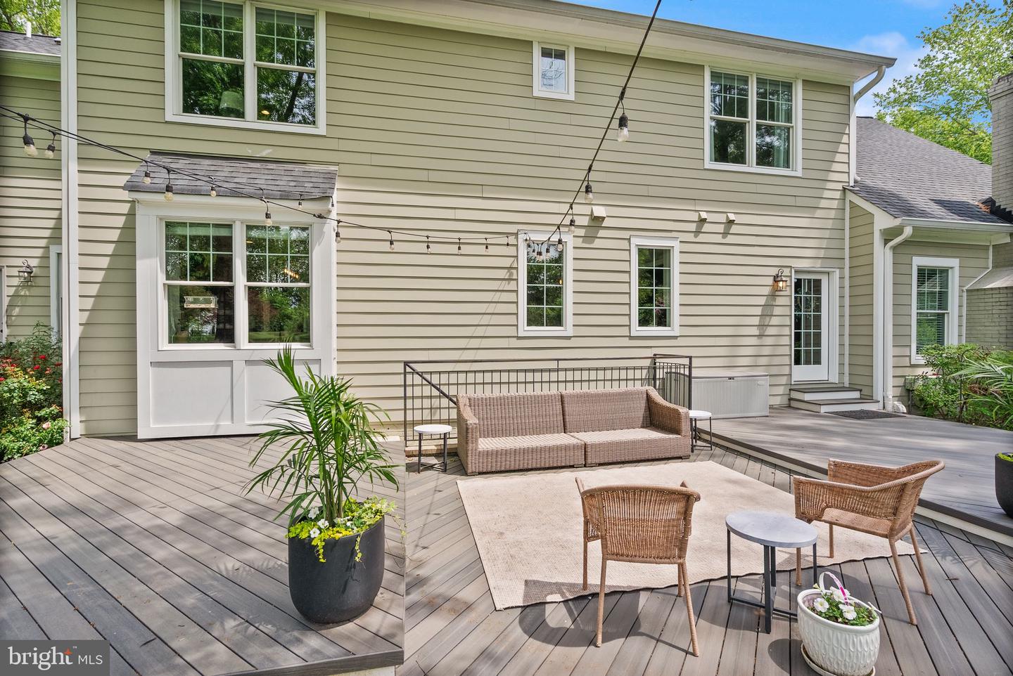 12107 FAIRFAX HUNT RD, FAIRFAX, Virginia 22030, 6 Bedrooms Bedrooms, ,5 BathroomsBathrooms,Residential,For sale,12107 FAIRFAX HUNT RD,VAFX2239782 MLS # VAFX2239782