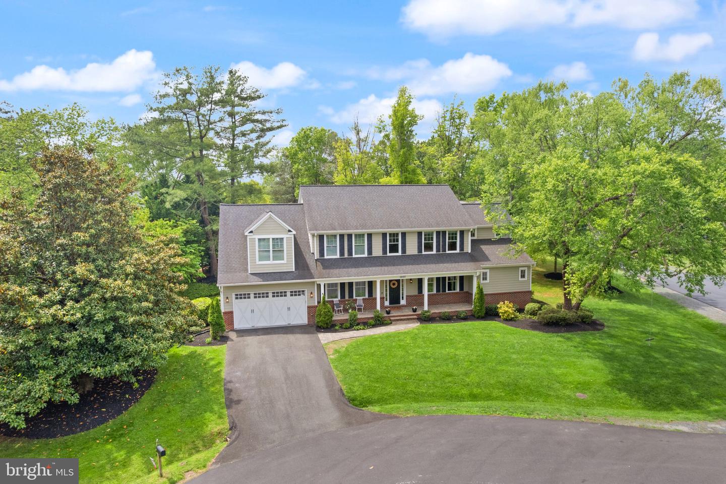 12107 FAIRFAX HUNT RD, FAIRFAX, Virginia 22030, 6 Bedrooms Bedrooms, ,5 BathroomsBathrooms,Residential,For sale,12107 FAIRFAX HUNT RD,VAFX2239782 MLS # VAFX2239782