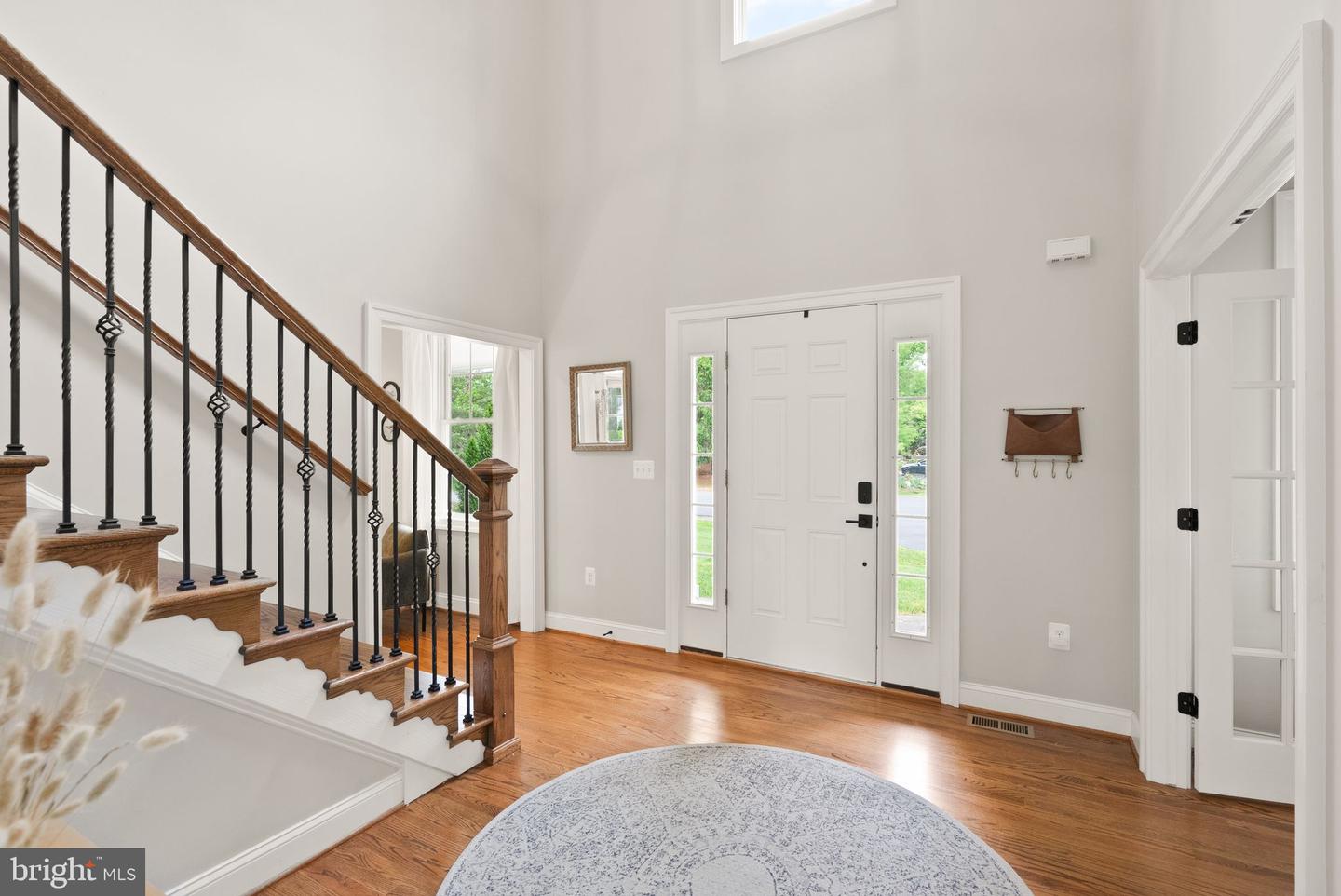 12107 FAIRFAX HUNT RD, FAIRFAX, Virginia 22030, 6 Bedrooms Bedrooms, ,5 BathroomsBathrooms,Residential,For sale,12107 FAIRFAX HUNT RD,VAFX2239782 MLS # VAFX2239782