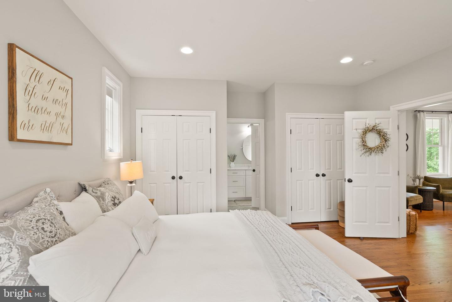 12107 FAIRFAX HUNT RD, FAIRFAX, Virginia 22030, 6 Bedrooms Bedrooms, ,5 BathroomsBathrooms,Residential,For sale,12107 FAIRFAX HUNT RD,VAFX2239782 MLS # VAFX2239782