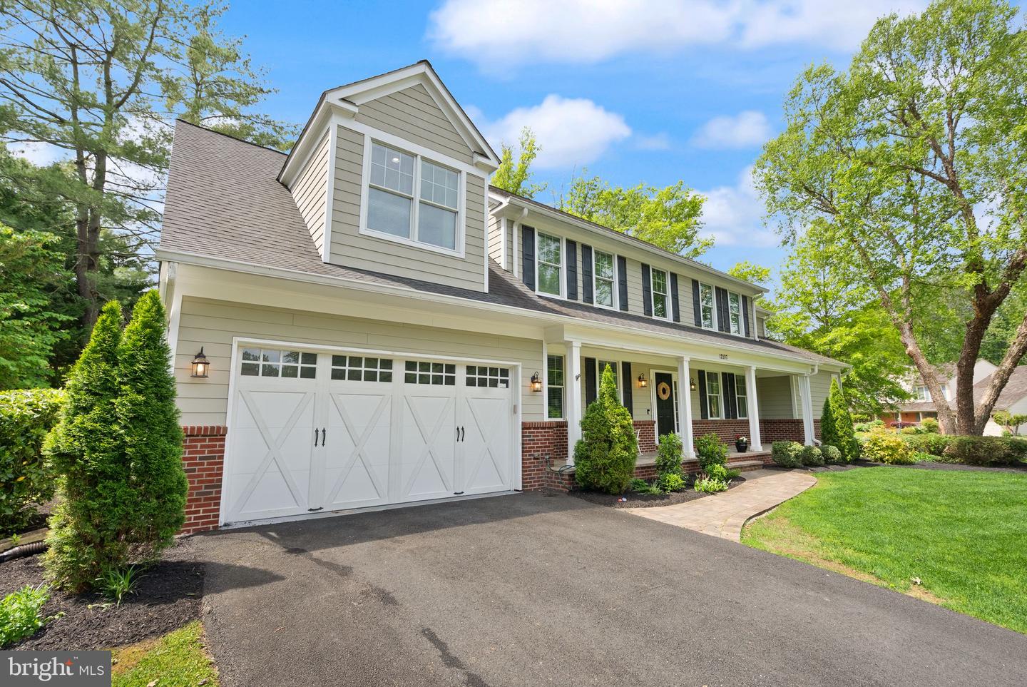 12107 FAIRFAX HUNT RD, FAIRFAX, Virginia 22030, 6 Bedrooms Bedrooms, ,5 BathroomsBathrooms,Residential,For sale,12107 FAIRFAX HUNT RD,VAFX2239782 MLS # VAFX2239782