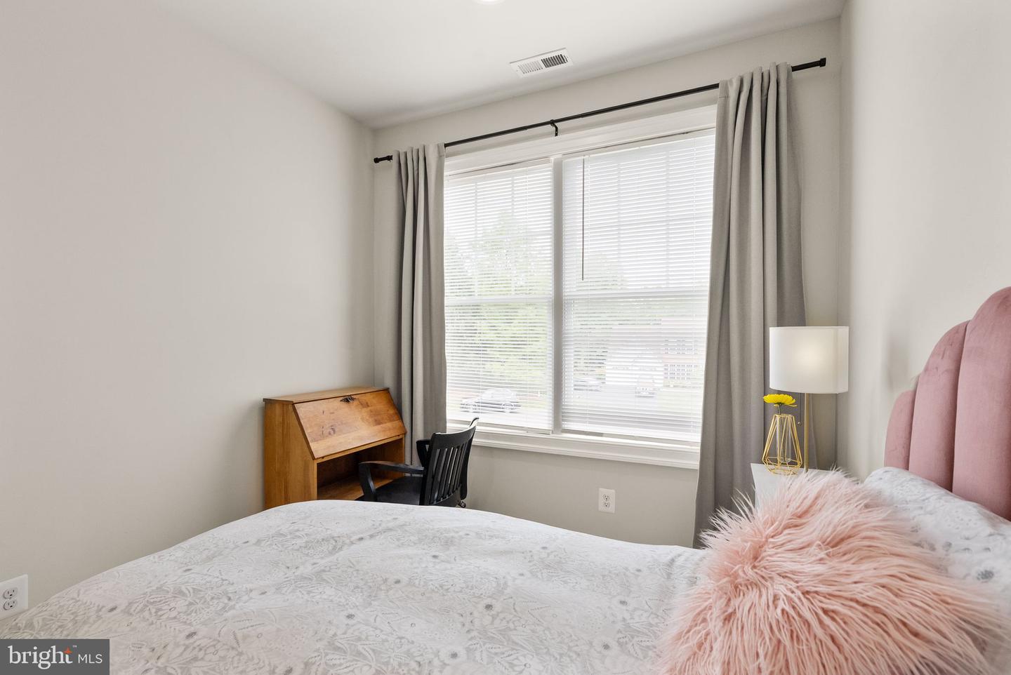 12107 FAIRFAX HUNT RD, FAIRFAX, Virginia 22030, 6 Bedrooms Bedrooms, ,5 BathroomsBathrooms,Residential,For sale,12107 FAIRFAX HUNT RD,VAFX2239782 MLS # VAFX2239782