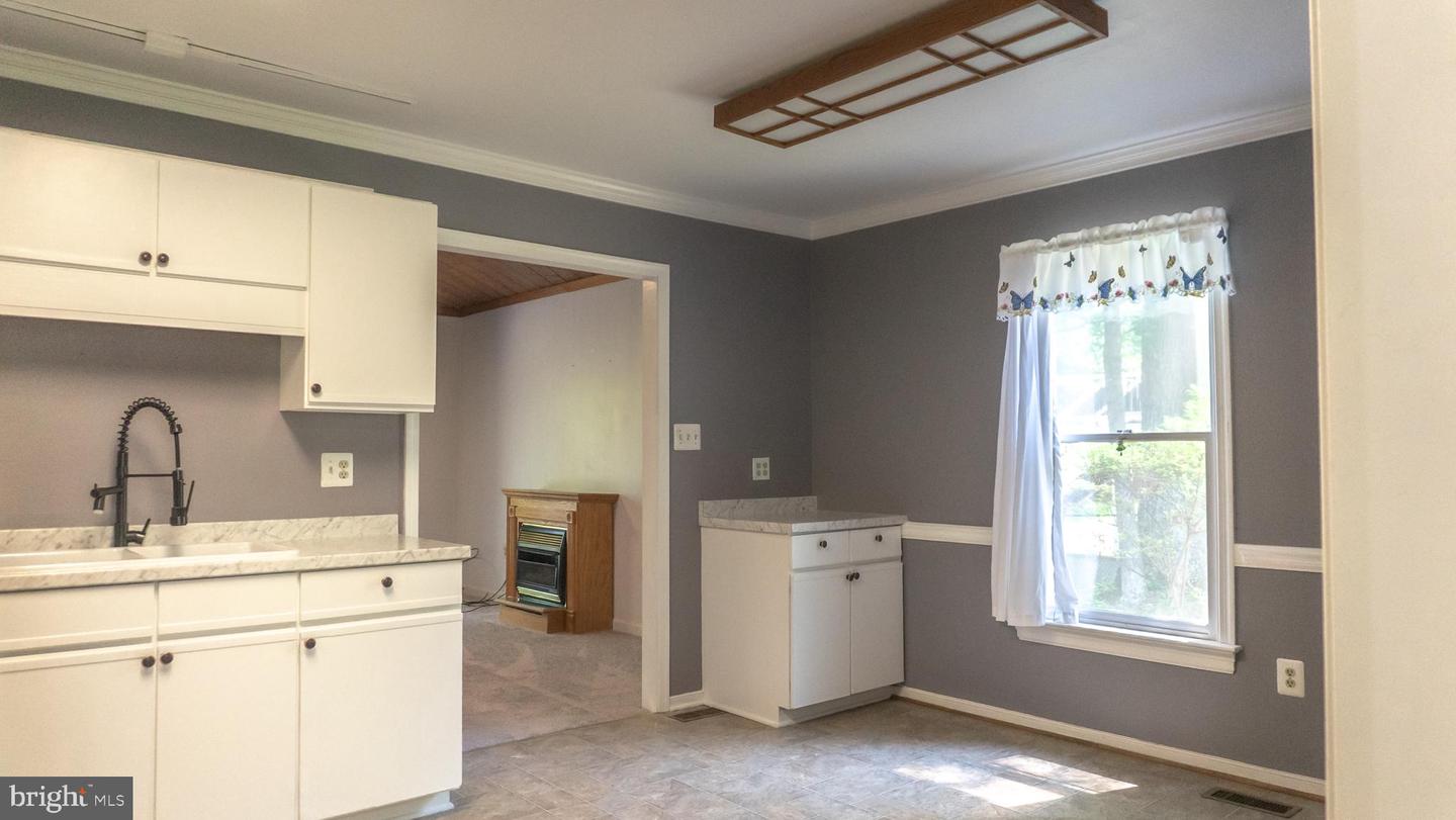 762 CANTERBURY DR, RUTHER GLEN, Virginia 22546, 3 Bedrooms Bedrooms, ,2 BathroomsBathrooms,Residential,For sale,762 CANTERBURY DR,VACV2008132 MLS # VACV2008132