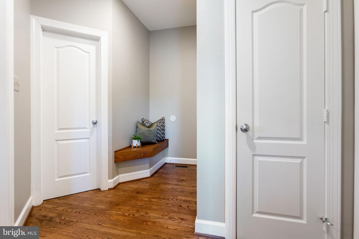 20550 WILDBROOK CT, ASHBURN, Virginia 20147, 6 Bedrooms Bedrooms, ,5 BathroomsBathrooms,Residential,For sale,20550 WILDBROOK CT,VALO2096126 MLS # VALO2096126