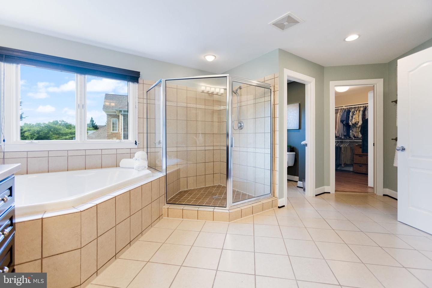 20550 WILDBROOK CT, ASHBURN, Virginia 20147, 6 Bedrooms Bedrooms, ,5 BathroomsBathrooms,Residential,For sale,20550 WILDBROOK CT,VALO2096126 MLS # VALO2096126