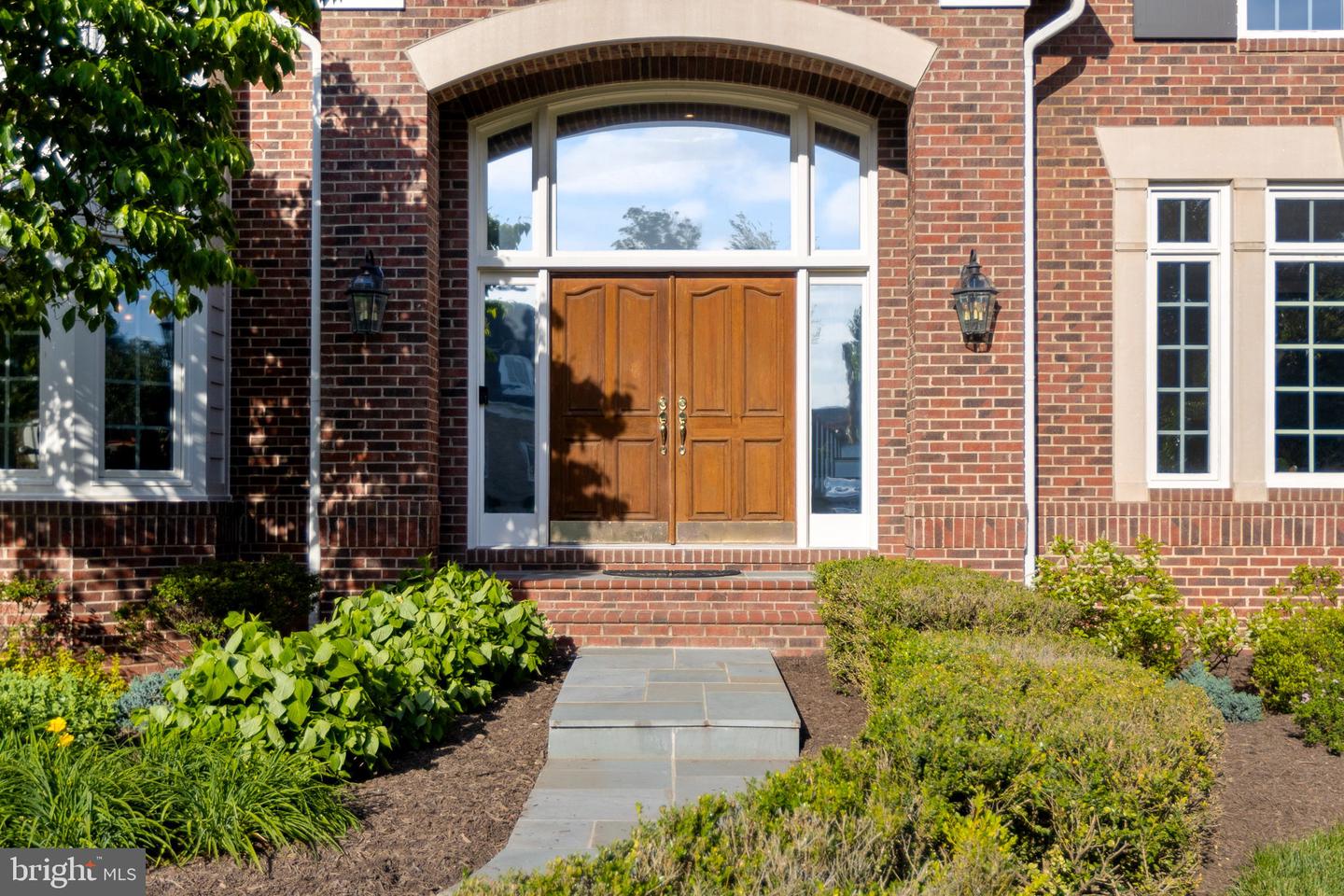 20550 WILDBROOK CT, ASHBURN, Virginia 20147, 6 Bedrooms Bedrooms, ,5 BathroomsBathrooms,Residential,For sale,20550 WILDBROOK CT,VALO2096126 MLS # VALO2096126