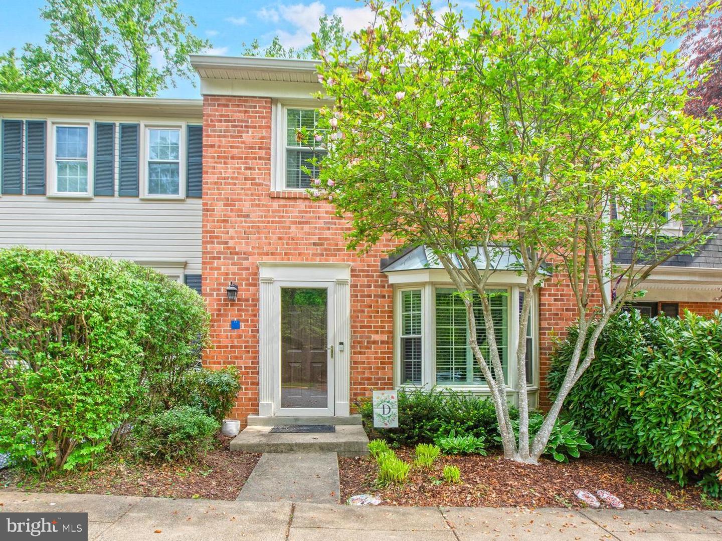 2231 DOUBLE EAGLE CT, RESTON, Virginia 20191, 3 Bedrooms Bedrooms, ,2 BathroomsBathrooms,Residential,For sale,2231 DOUBLE EAGLE CT,VAFX2240132 MLS # VAFX2240132