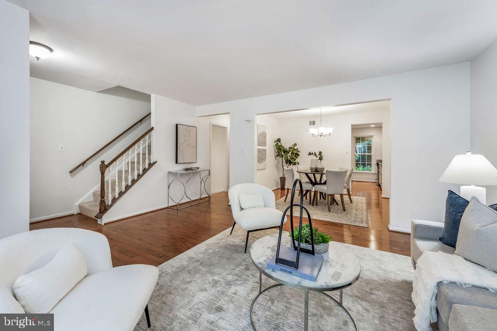 2231 DOUBLE EAGLE CT, RESTON, Virginia 20191, 3 Bedrooms Bedrooms, ,2 BathroomsBathrooms,Residential,For sale,2231 DOUBLE EAGLE CT,VAFX2240132 MLS # VAFX2240132