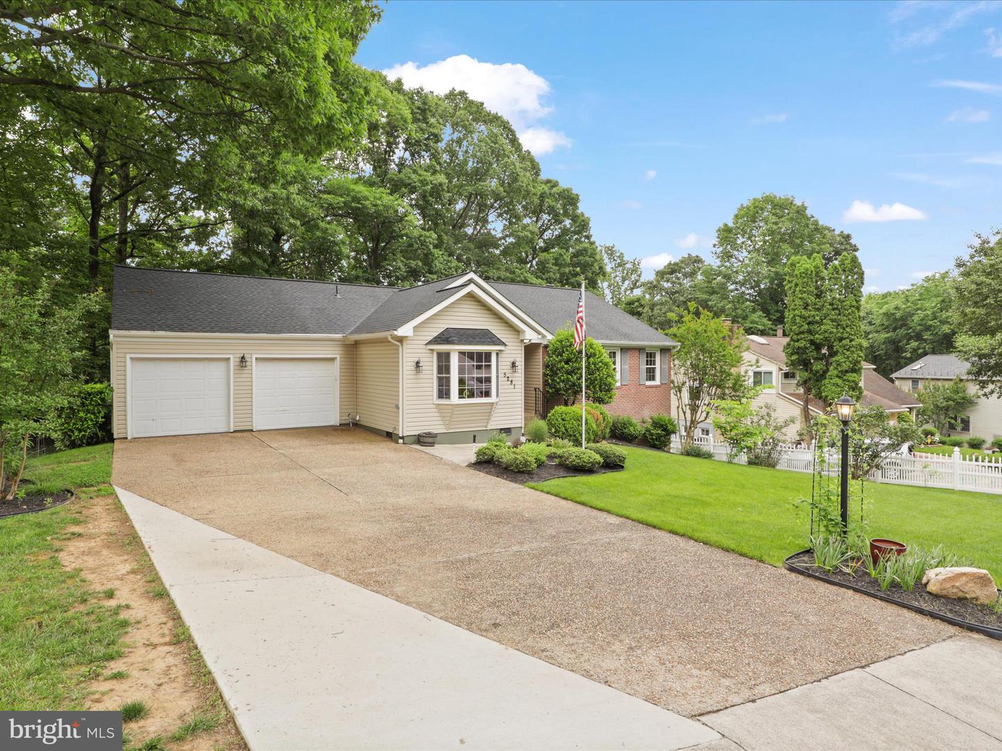 5281 NAVAHO DR, ALEXANDRIA, Virginia 22312, 4 Bedrooms Bedrooms, ,3 BathroomsBathrooms,Residential,For sale,5281 NAVAHO DR,VAFX2240410 MLS # VAFX2240410