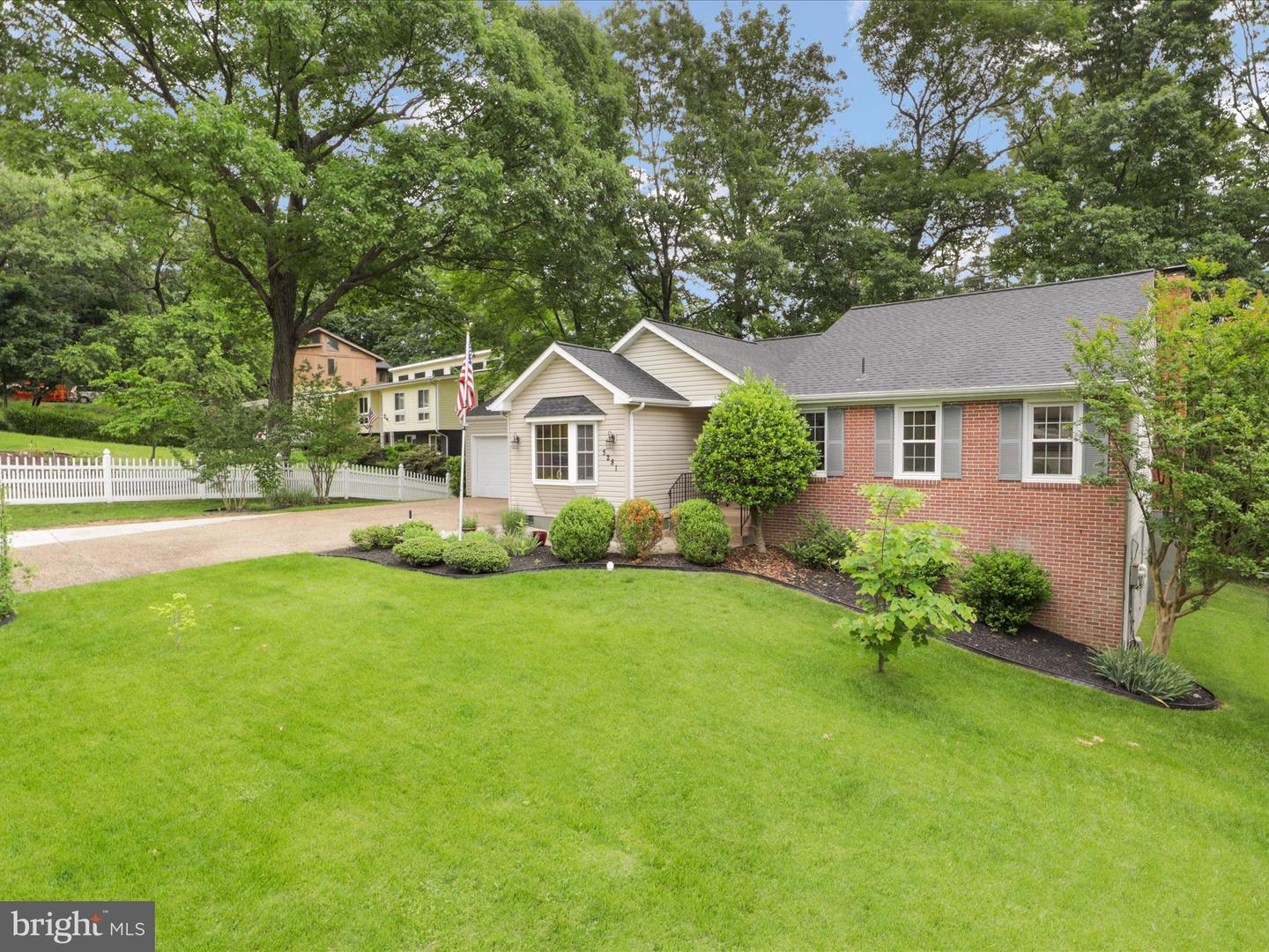 5281 NAVAHO DR, ALEXANDRIA, Virginia 22312, 4 Bedrooms Bedrooms, ,3 BathroomsBathrooms,Residential,For sale,5281 NAVAHO DR,VAFX2240410 MLS # VAFX2240410