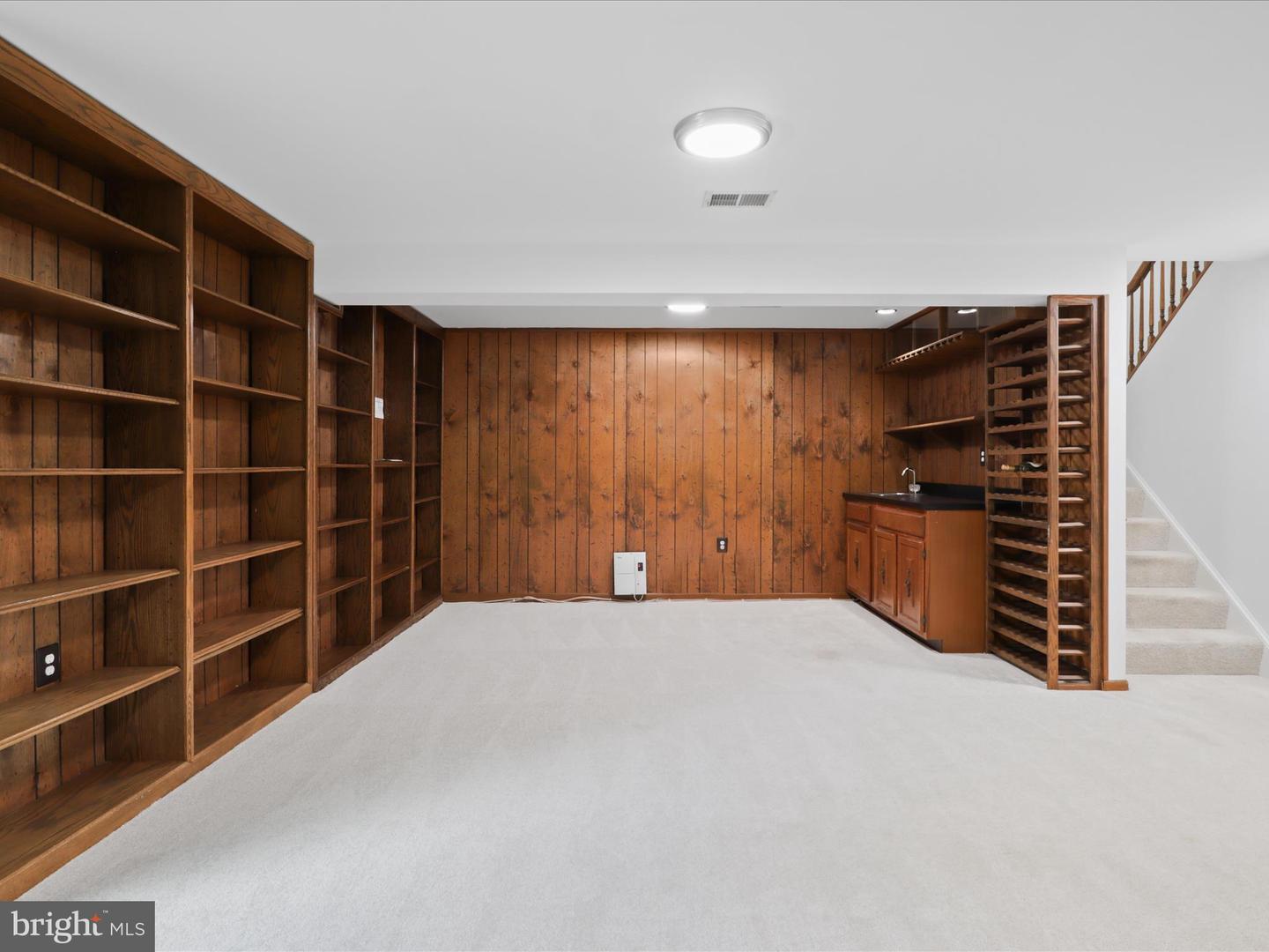 5281 NAVAHO DR, ALEXANDRIA, Virginia 22312, 4 Bedrooms Bedrooms, ,3 BathroomsBathrooms,Residential,For sale,5281 NAVAHO DR,VAFX2240410 MLS # VAFX2240410