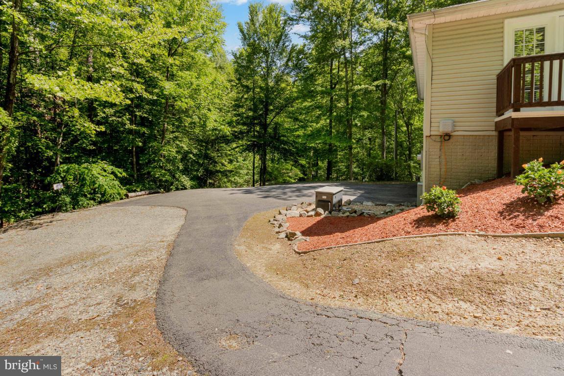 31 ANTLER TRL, FREDERICKSBURG, Virginia 22406, 4 Bedrooms Bedrooms, ,2 BathroomsBathrooms,Residential,For sale,31 ANTLER TRL,VAST2038776 MLS # VAST2038776