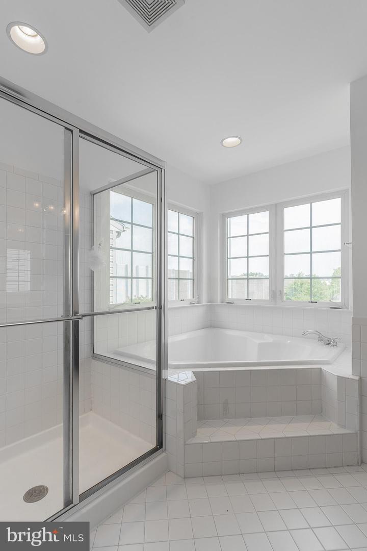 5315 CUPIDS DART DR, CENTREVILLE, Virginia 20120, 3 Bedrooms Bedrooms, ,3 BathroomsBathrooms,Residential,For sale,5315 CUPIDS DART DR,VAFX2240514 MLS # VAFX2240514
